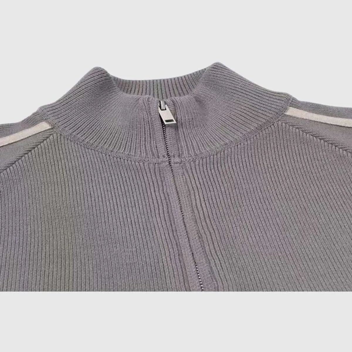 Minimalist Stripe Zip-Up Cardigans - Image 4